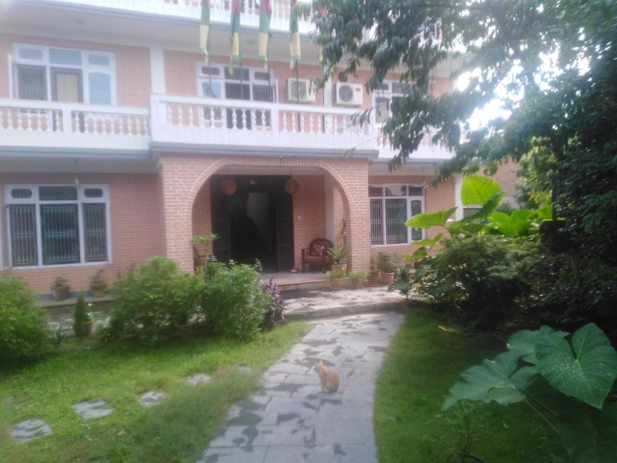 Hotel Lotus Garden Katmandu Zewnętrze zdjęcie