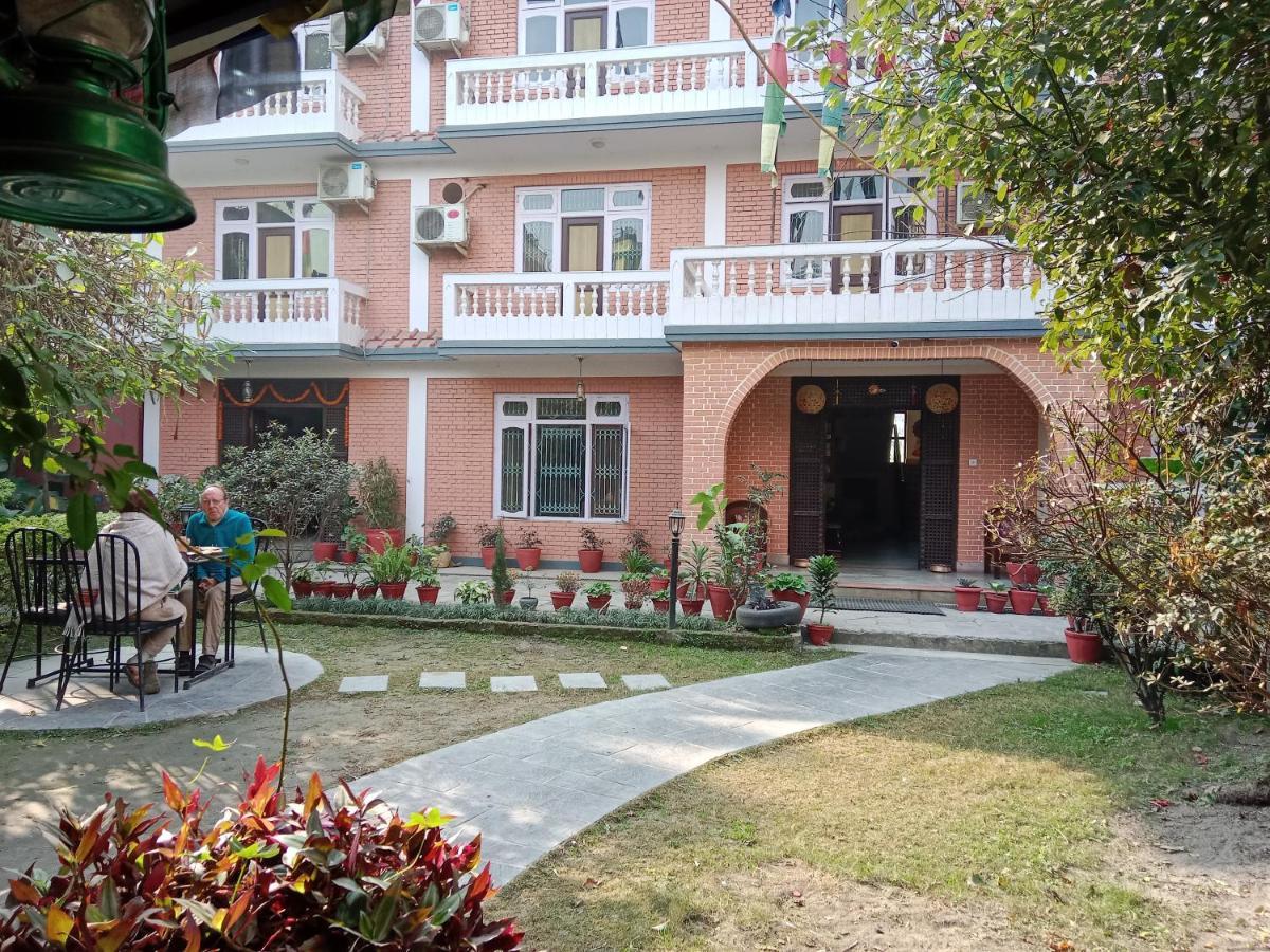 Hotel Lotus Garden Katmandu Zewnętrze zdjęcie