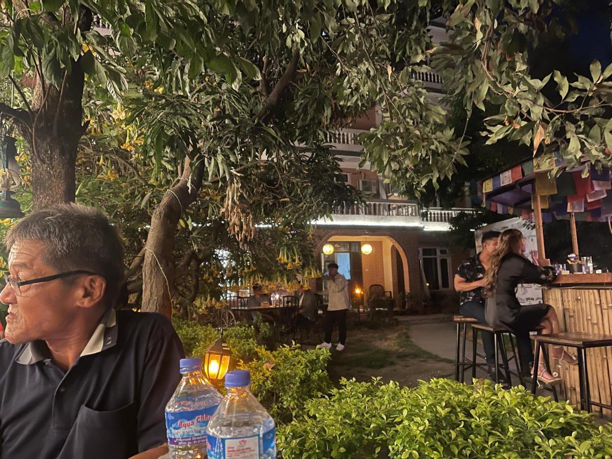 Hotel Lotus Garden Katmandu Zewnętrze zdjęcie